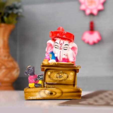 Thinking Lord Ganesha Statue with Mouse